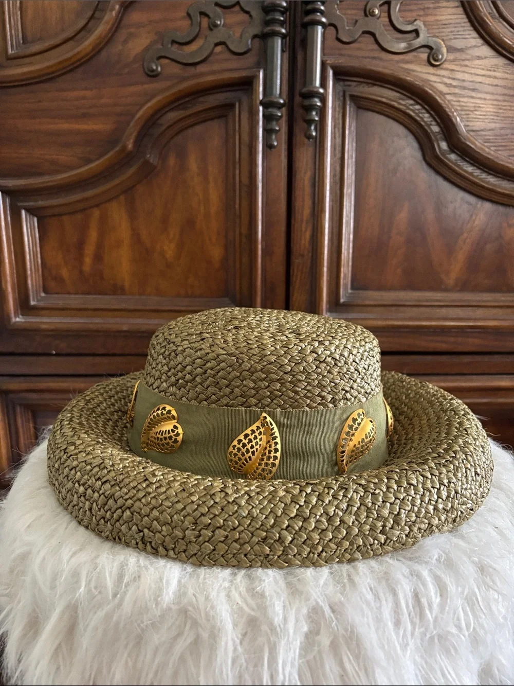 Vintage Eric Javits Green straw hat with gold leaf detail - Picture 4 of 16